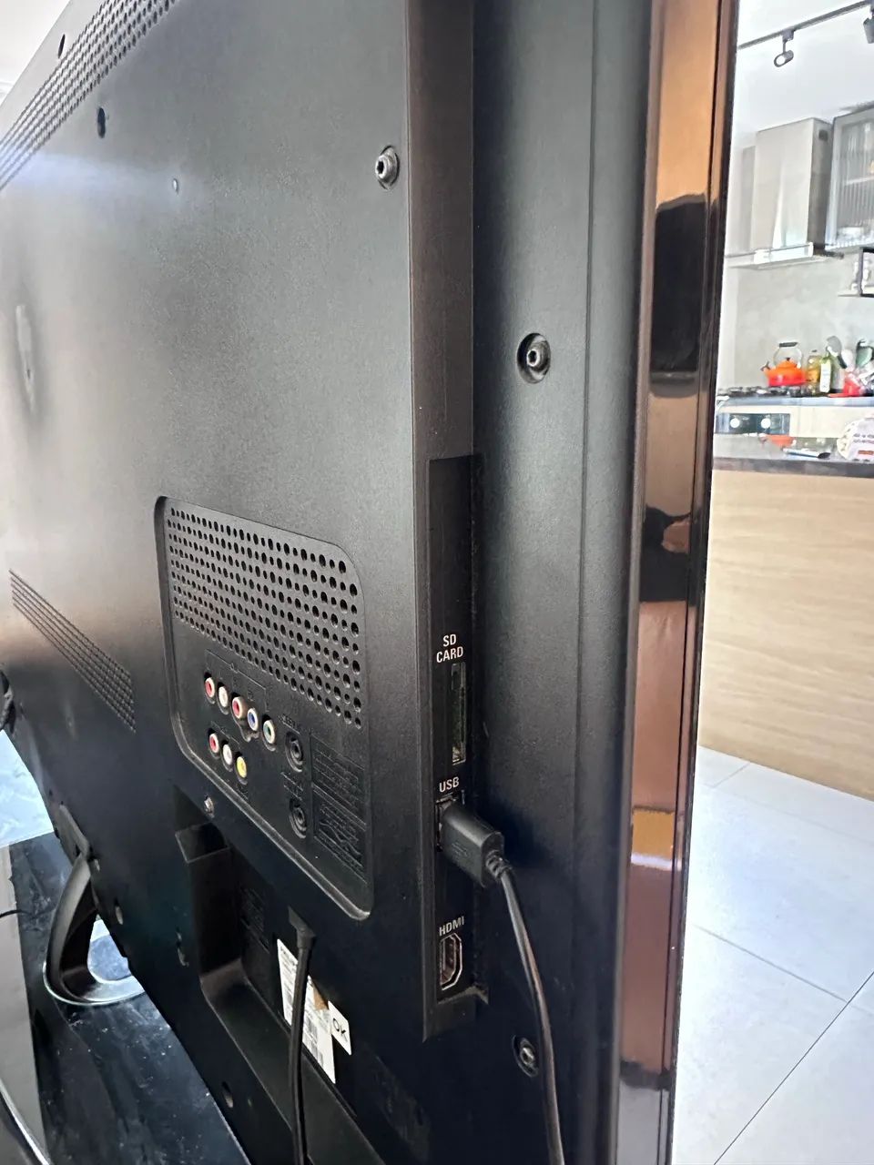 TV Philips 40 Full HD - Ótimo estado - Foto 4