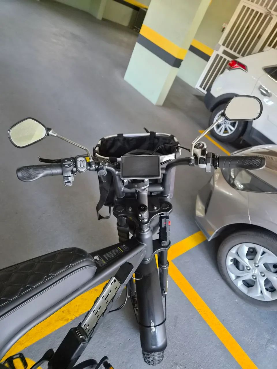Vendo Bike Elétrica V8 Pro. - Foto 3