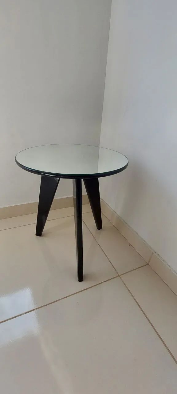 Mesa lateral espelhada 56cm X 50cm