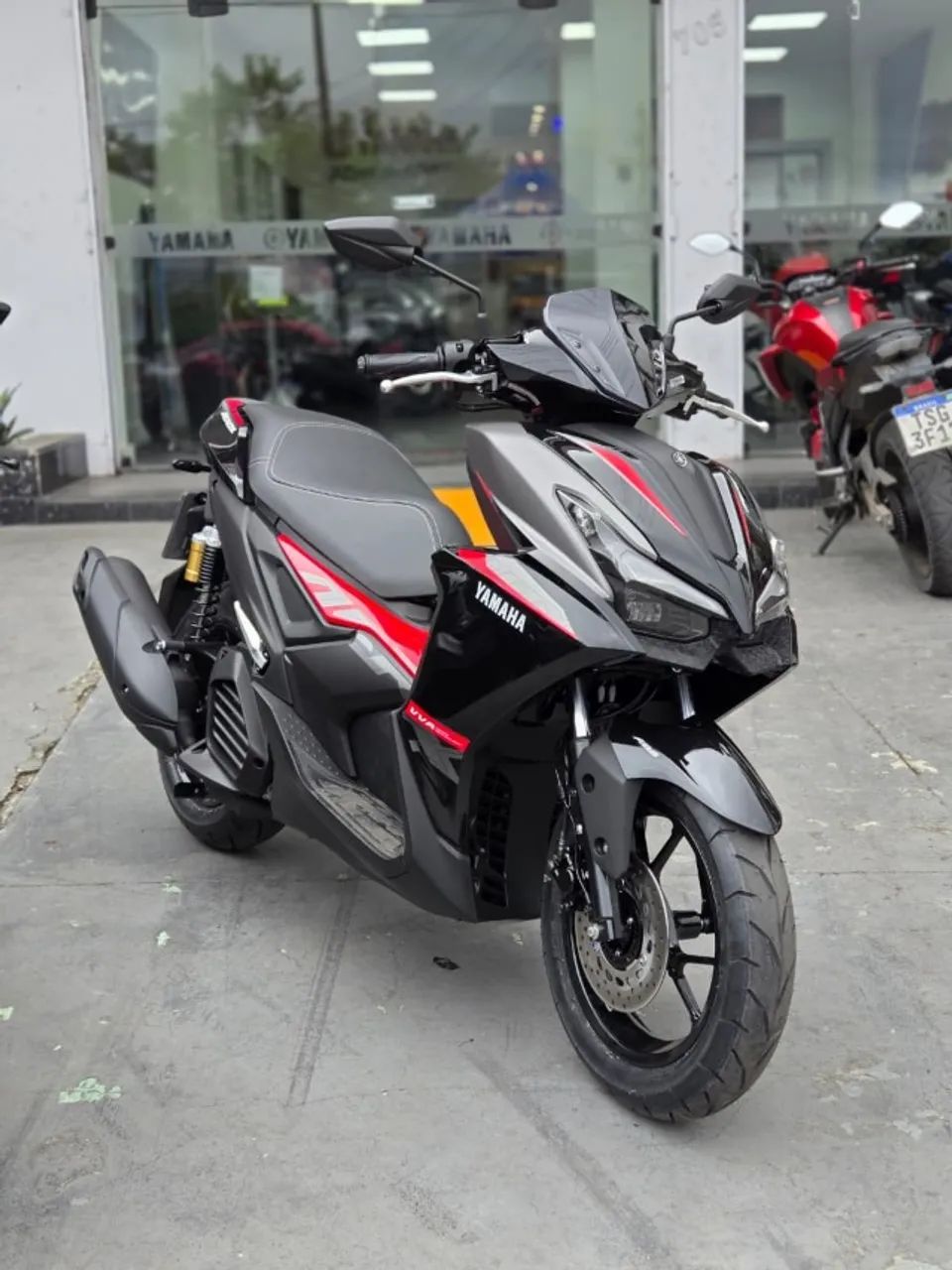 AEROX ABS CONNECTED