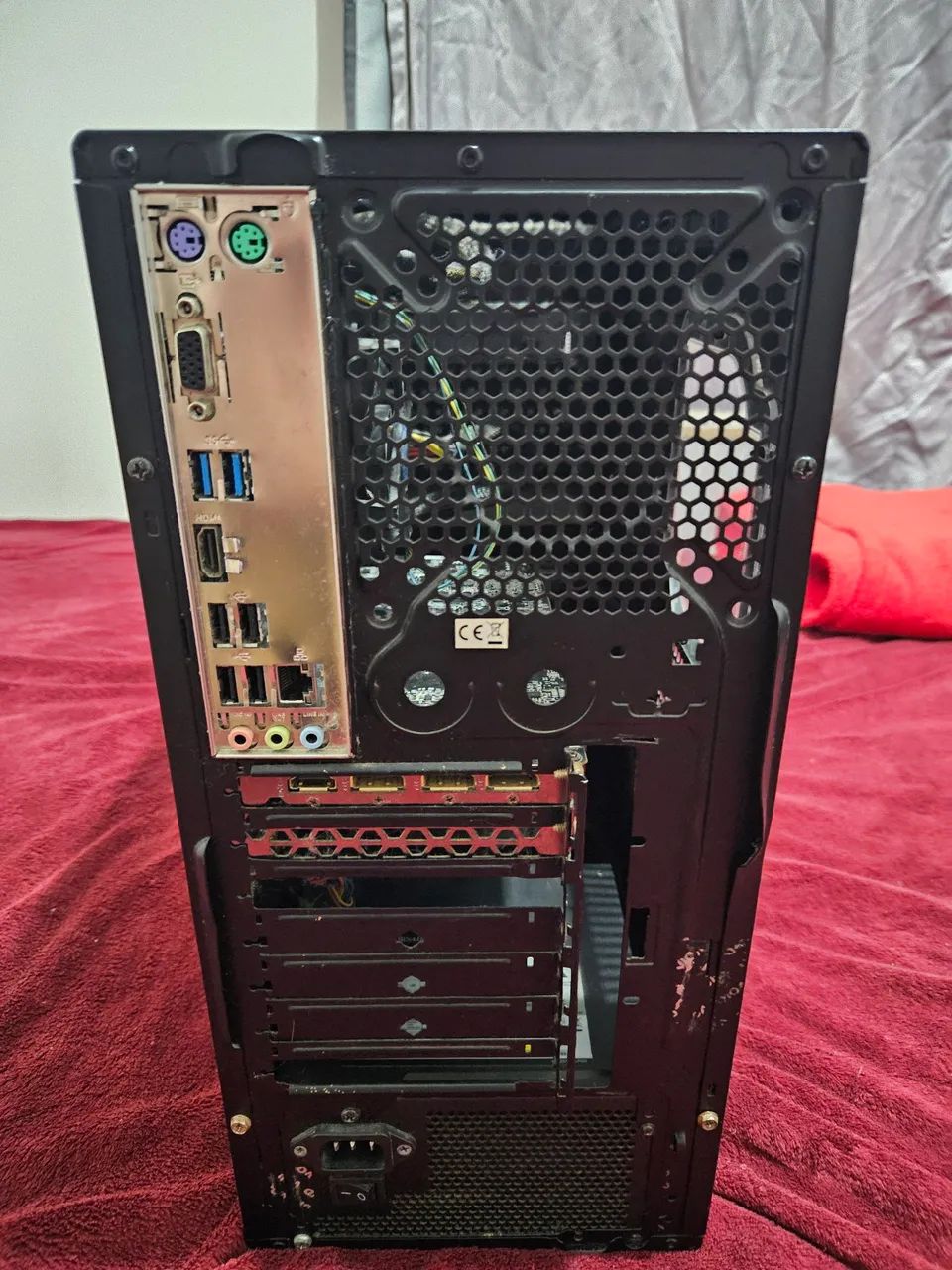 PC GAMER I5 8400 + RX 580 + 16 GB RAM + TECLADO E MOUSE - Foto 3