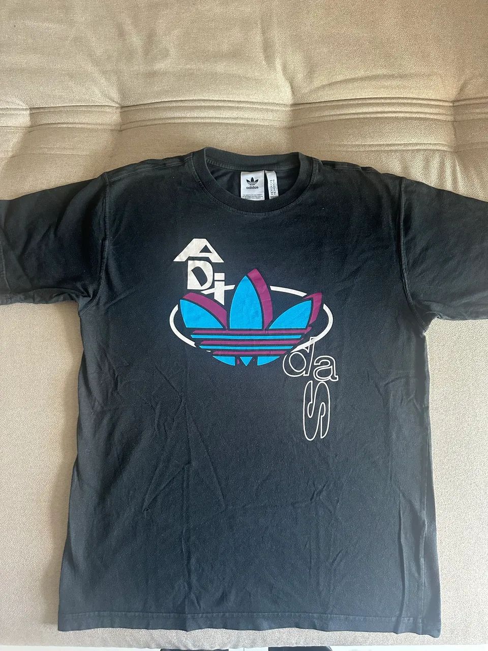 Camiseta Adidas 