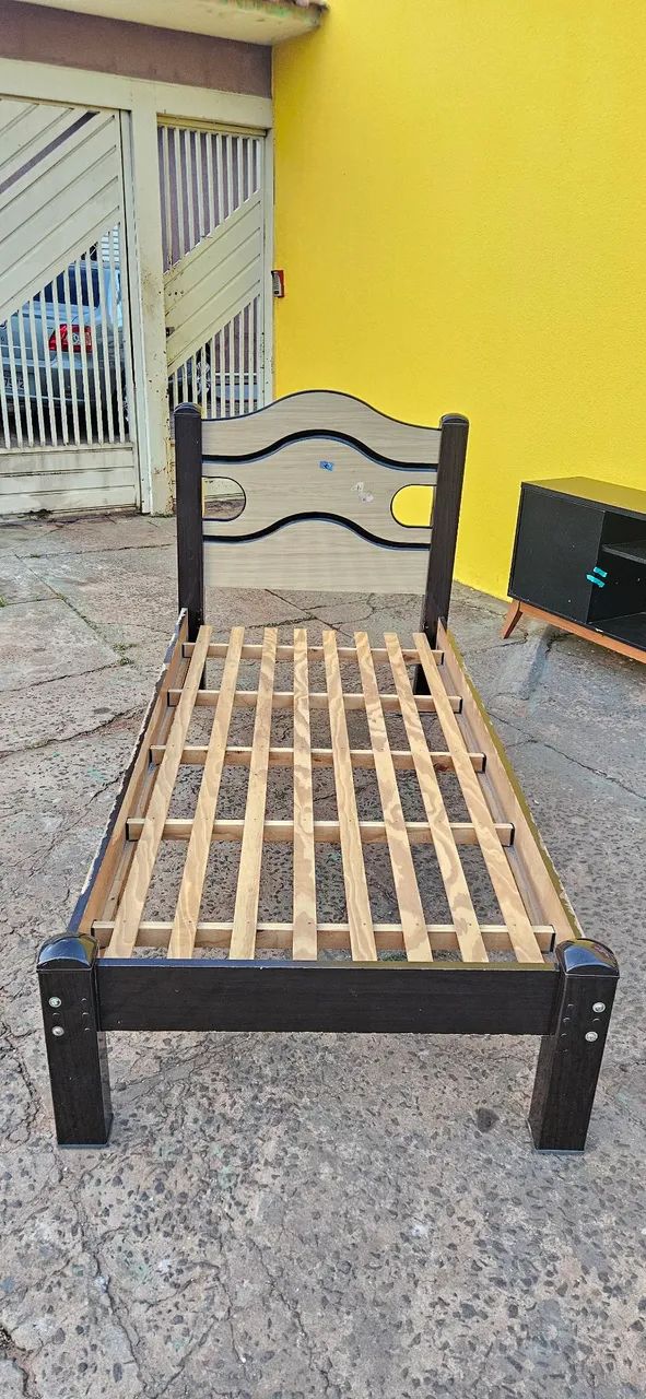 cama solteiro bem conservada - entrega grátis  - Foto 2