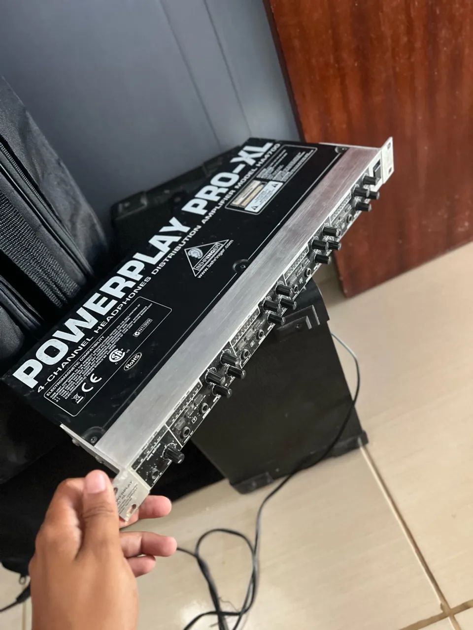 Powerplay Behringer 4 vias  - Foto 3