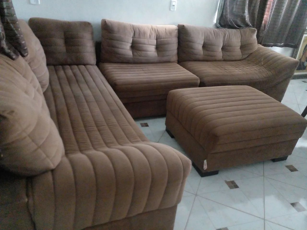 VENDO SOFÁ DIVÃ TECIDO AVELUDO! - Foto 2