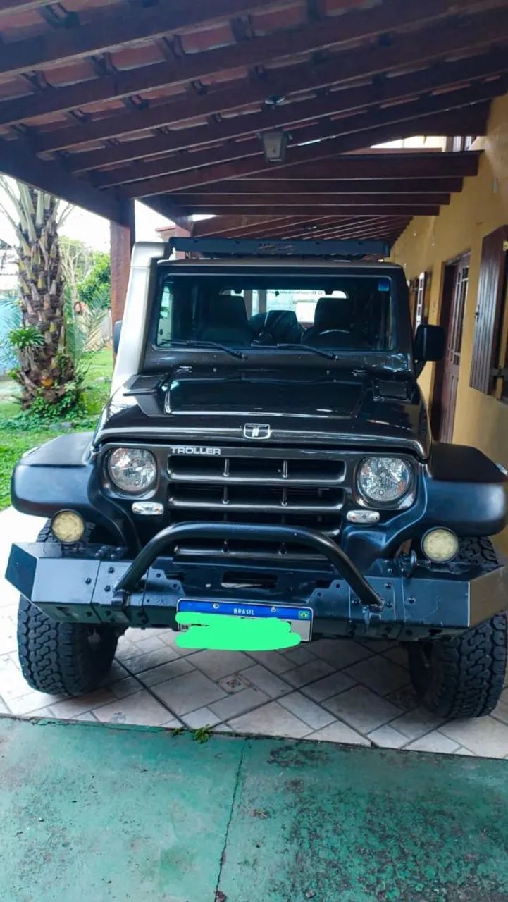 Troller T-4 4X4 2.8 TB Int. Cap. Rígida Diesel 2004