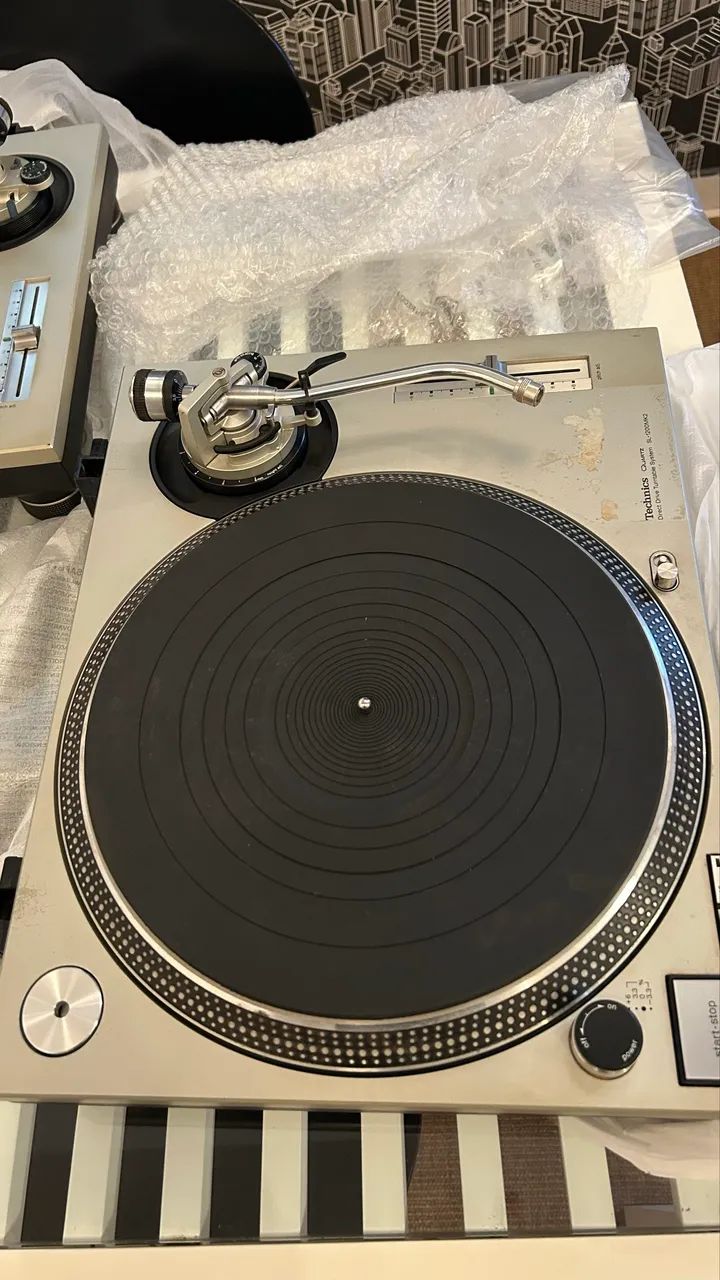 Technics sl1200 MK2 - Foto 4