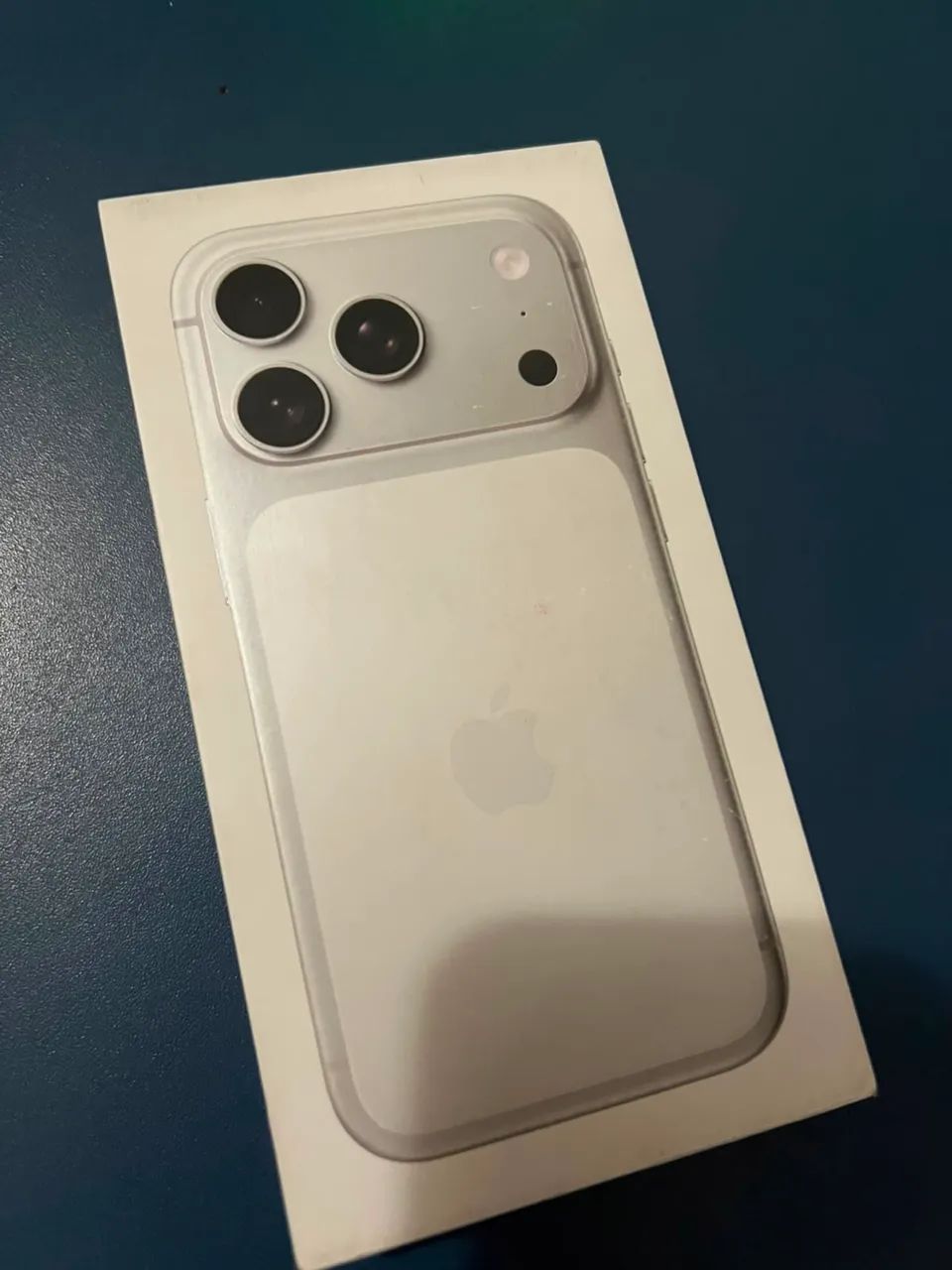 iPhone 17 Pro Silver novo  - Foto 2