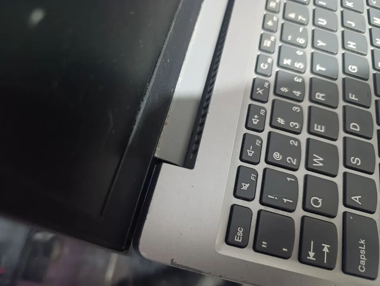 Vendo Lenovo ideapad s145 i3 usado e funcionando perfeitamente - Foto 3
