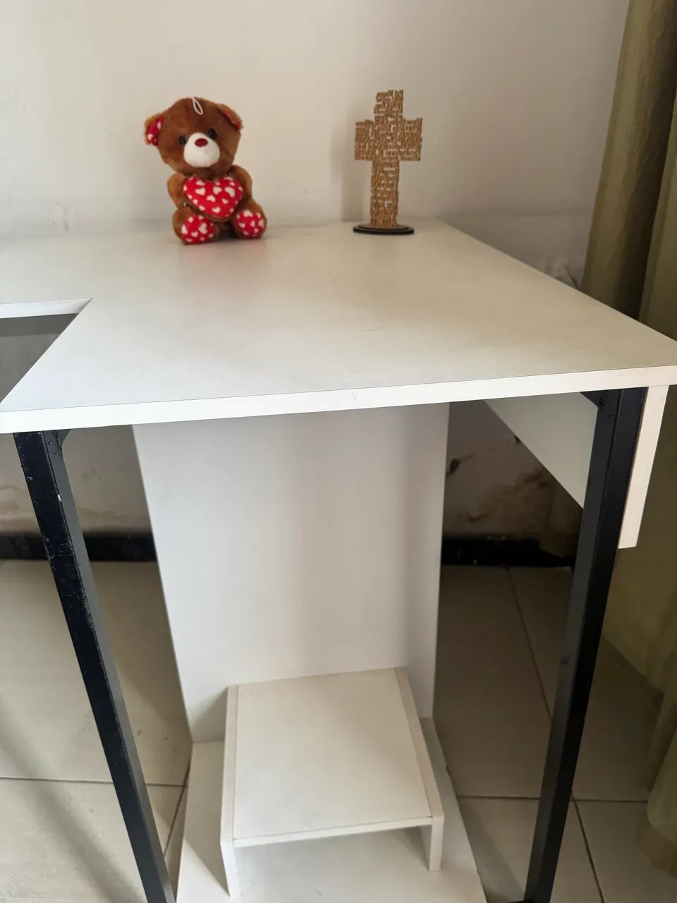 Mesa de escritores  - Foto 4
