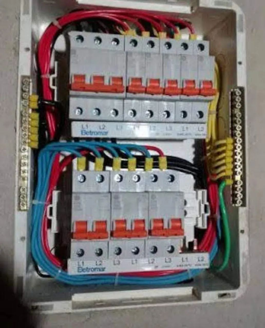 Eletricista residencial - Foto 2