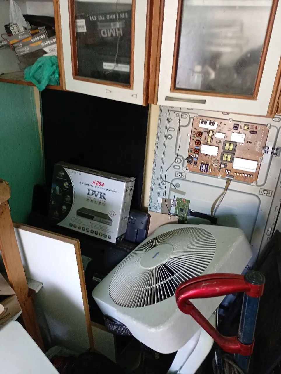 Lote de TVs para conserto  - Foto 3