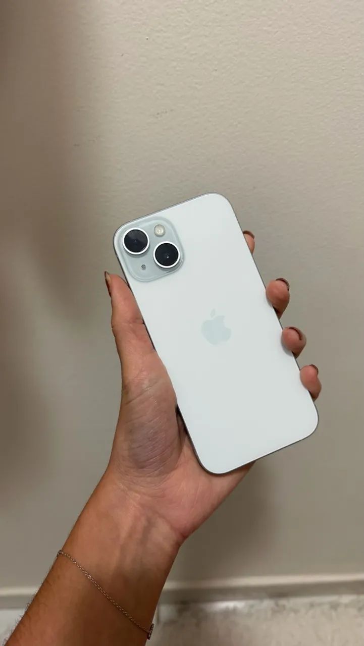 iPhone 15