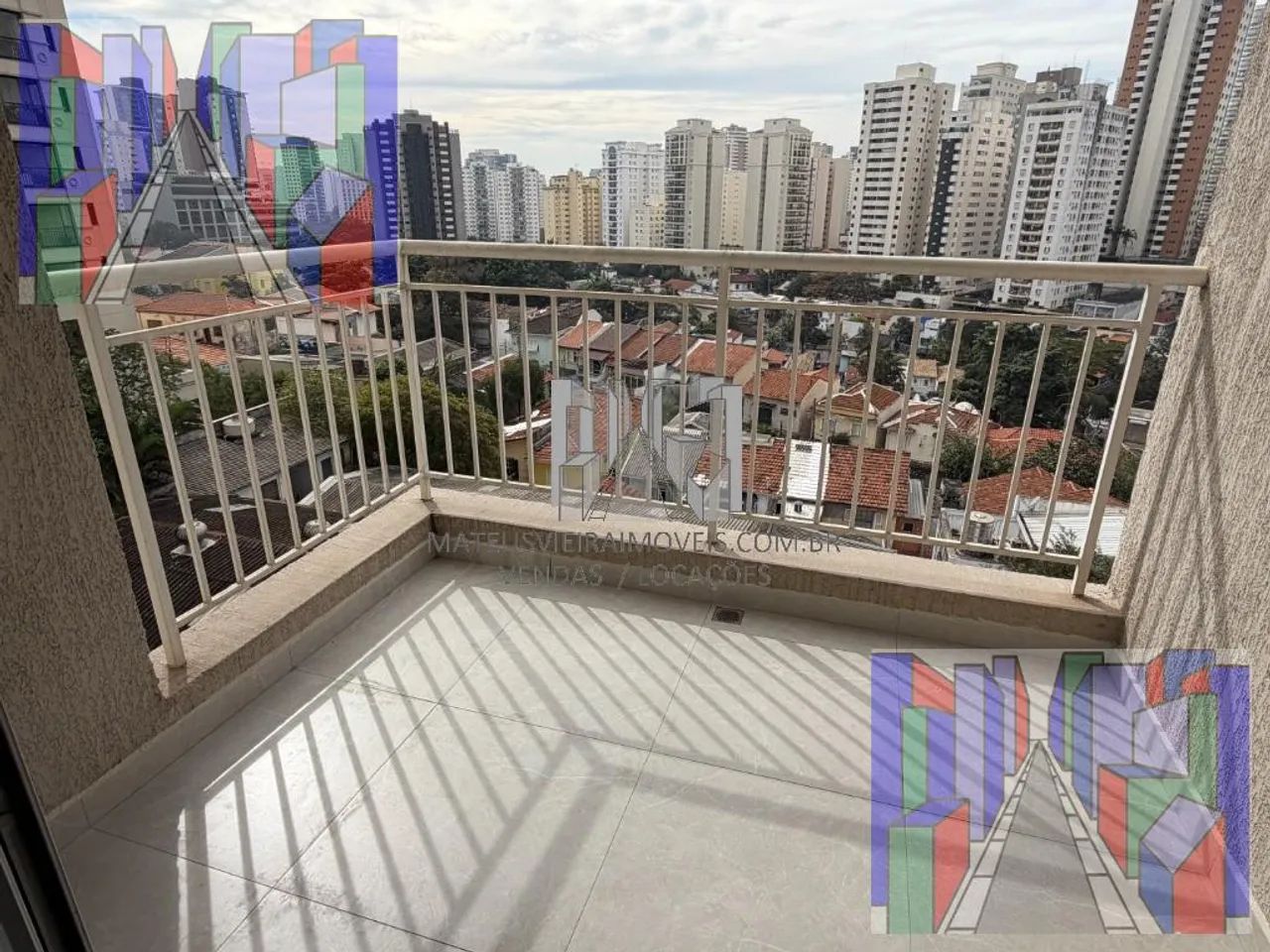 Apartamento na Rua Caio Graco, 50 m² - 2 dormitórios 1 vaga