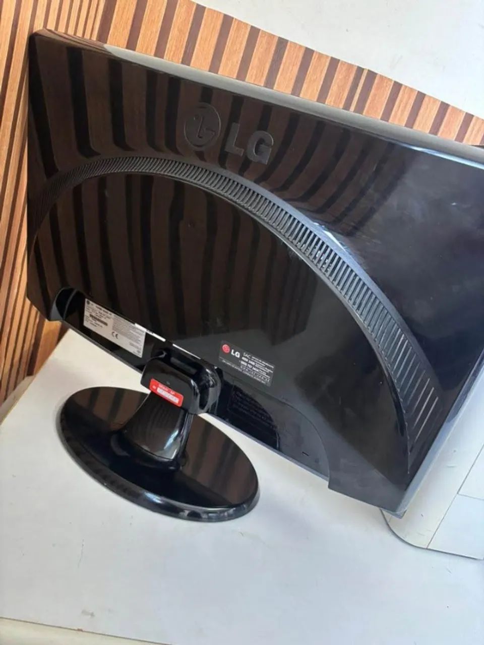 MONITOR LG 23? POLEGADAS HDMI OFERTA - Foto 3