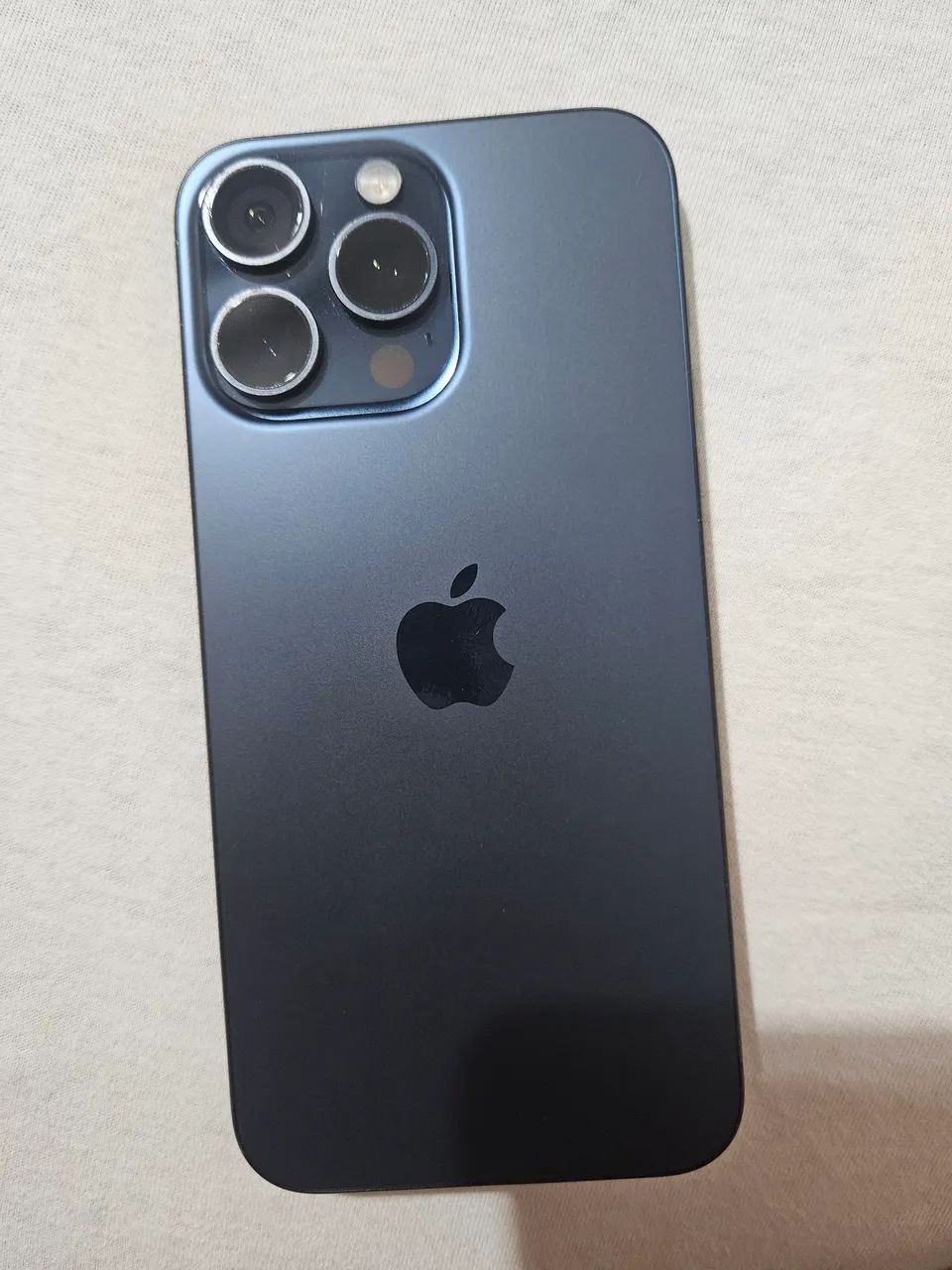 Iphone 15 PRO Max - Foto 3