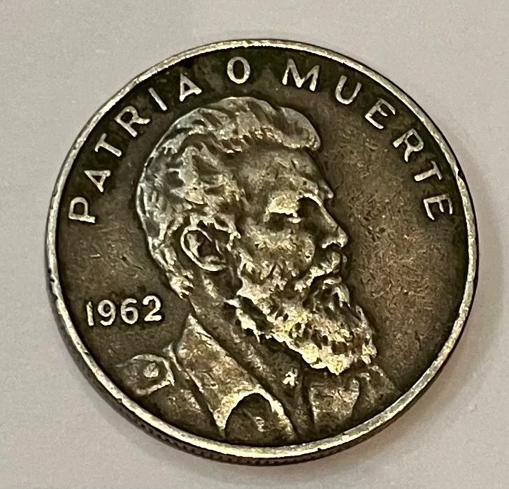 Moedas antigas - Cuba / Bolívia / Peru