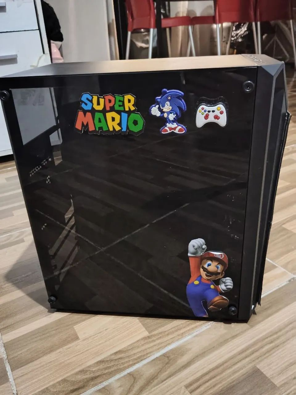 Gabinete pc gamer