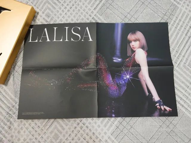 LISA - LALISA | Gold Version & Black Version - Foto 4