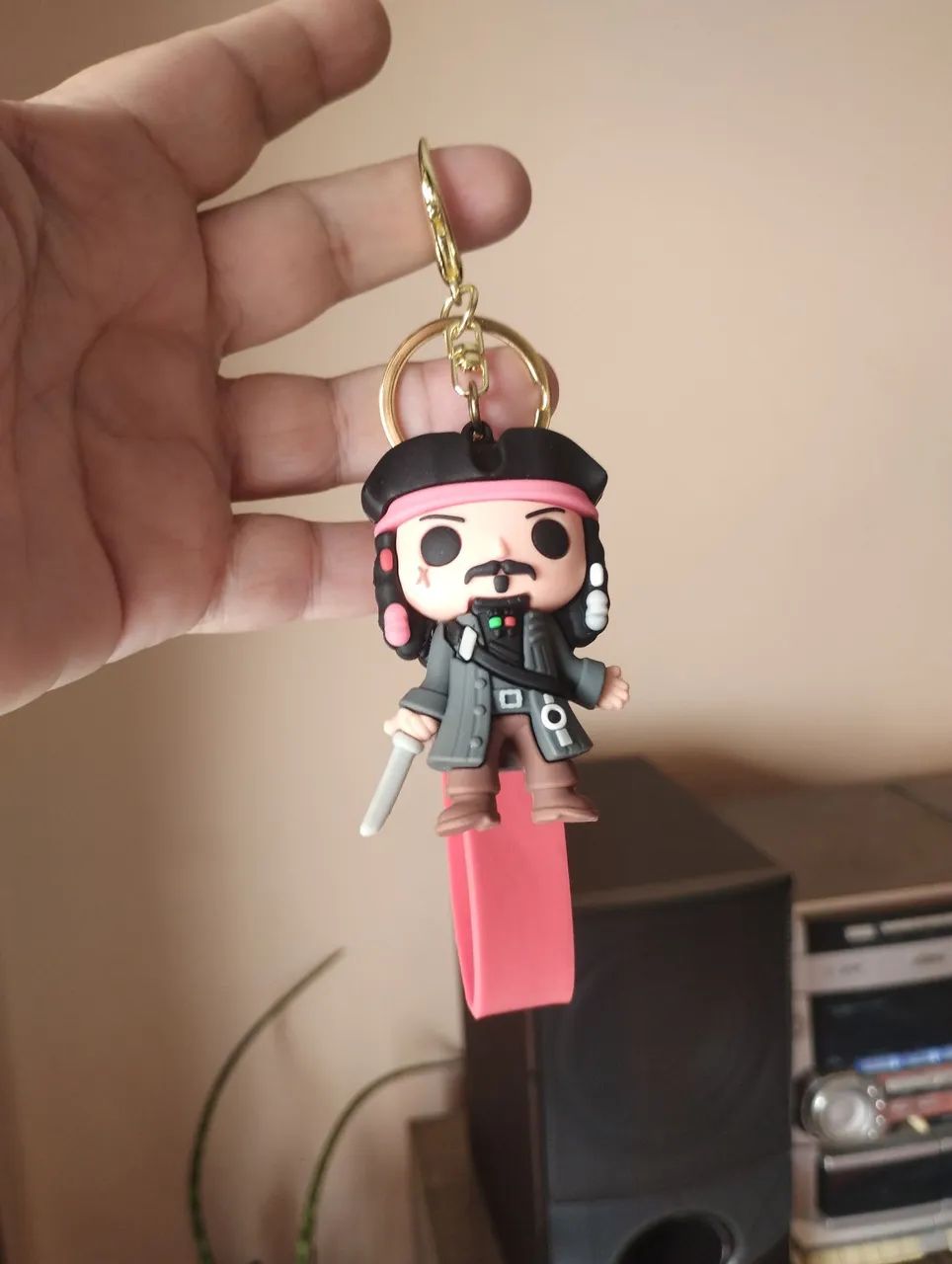 Chaveiro Capitão Jack Sparrow Piratas do Caribe de Resina. Muito Lindo!