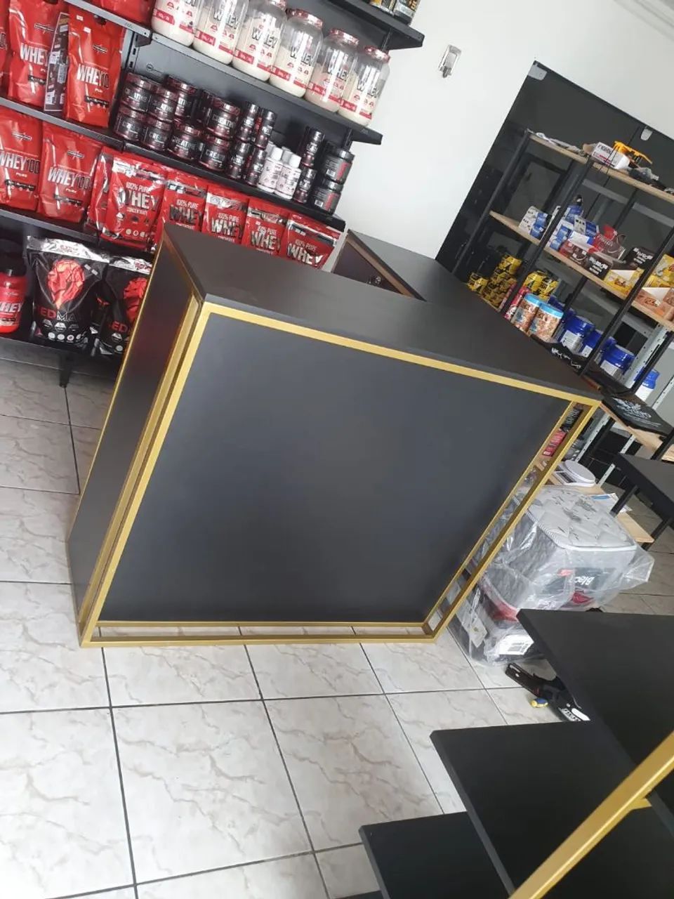 Roupas sapatos cosméticos  - Foto 4