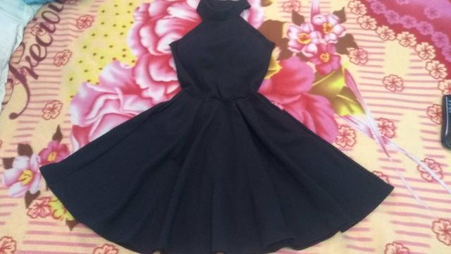 Vendo este lindo vestido