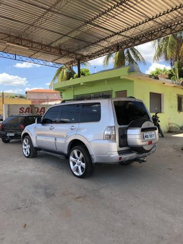 Vendo ou troco Pajero full com rodas 22
