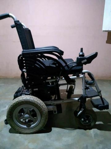 Cadeira de rodas motorizada Freedom - Foto 4