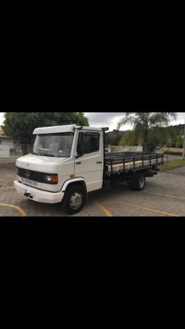 Mercedes-Benz 710 Diesel 2004 "247.000 km" - Foto 6
