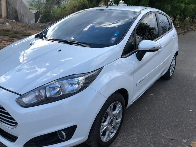 New Fiesta Automático 15/16 (abaixo da fipe) - Foto 2