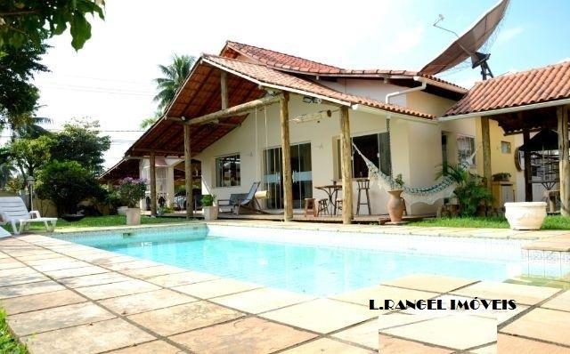 Casa Térrea com 730m², excelente condomínio clube 34 em Nova Iguaçu. Alto Padrão!