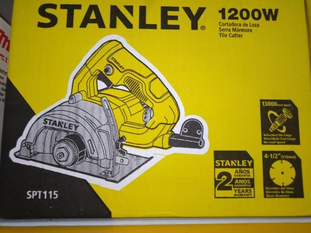 Black Friday de R$ 289,90 por R$ 230,00 - Serra Marmore 115mm 1200W 220V Stanley