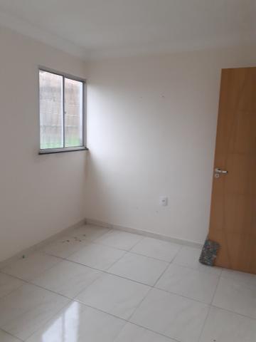 Aluga-se uma casa no final de linha Mata escura - Foto 2