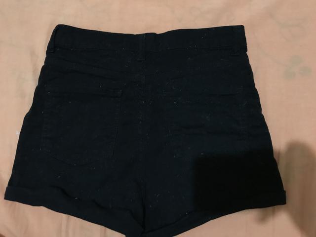 Short jeans preto