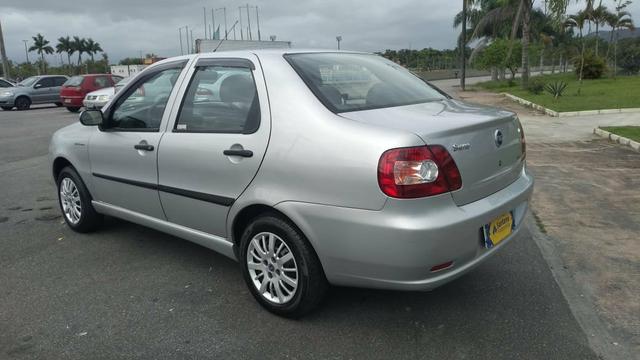 Fiat Siena 2007 completo impecável - Foto 6
