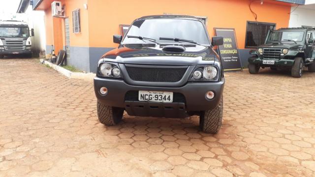 Mitsubishi L200 GL 2.5 4X4 - Foto 10