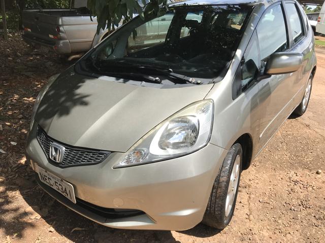 Para venda rápida . Torro. Honda Fit lx flex 2010 - câmbio manual
