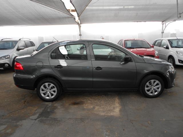 Vw voyage trendline 1.6 flex 2014/2015 completo todo revisado pneus bons - Foto 6