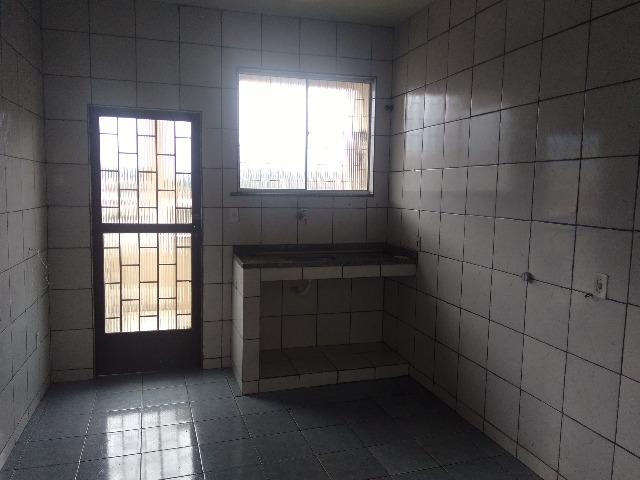 Alugo casa (2 quartos) em Cabuís, Nilópolis. Rua Antônio Pereira - Foto 6