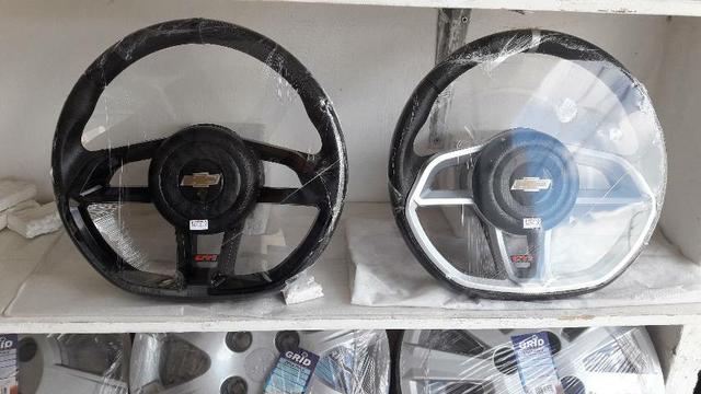 Volante GTI Cor preto para Celta, Corsa Classic, Corsa Wind, prisma - Foto 2