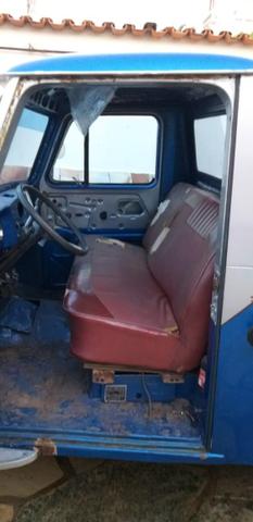 Ford F75 ano 71 4x4 - Foto 4