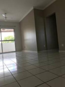 Vendo apto 2 qtos Araés