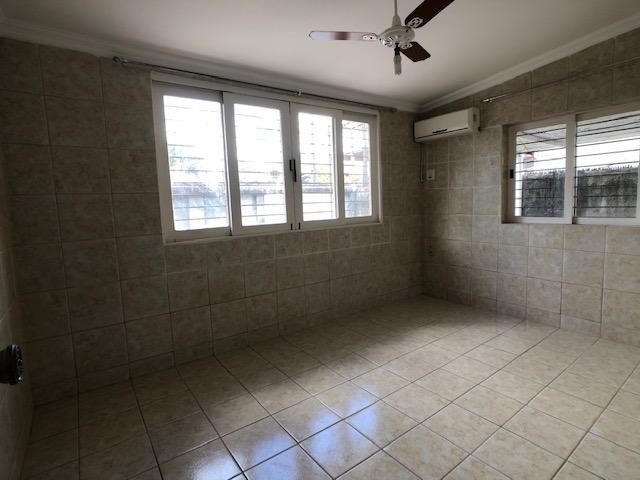 Casa no Cordeiro, 3 quartos, 2 suítes, 3 salas e 4 vagas - Foto 10