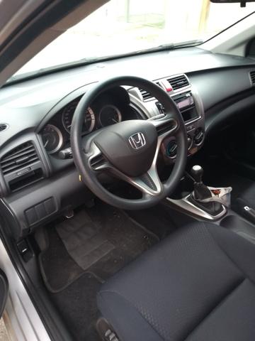 Honda city ano 2013 - Foto 9