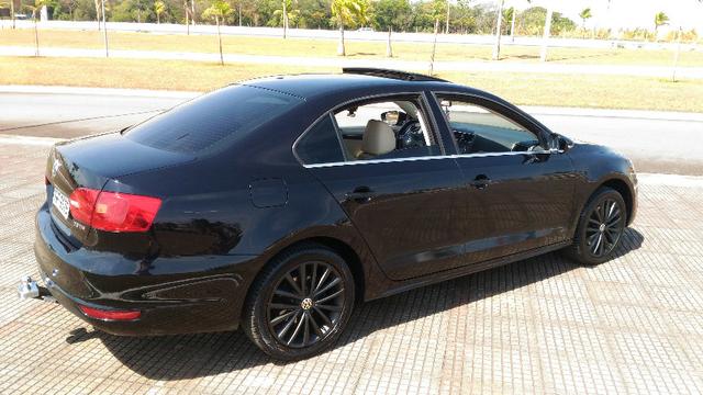 Jetta Tsi 2.0 - 200cv (Preto com interior Beje) - Foto 4