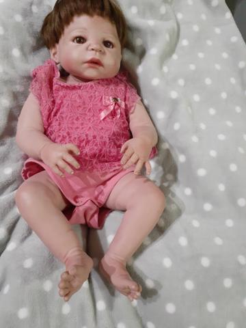 Bebe reborn menina