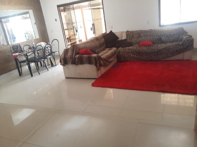 Linda Casa no Condomínio Vitória Regia - Foto 2
