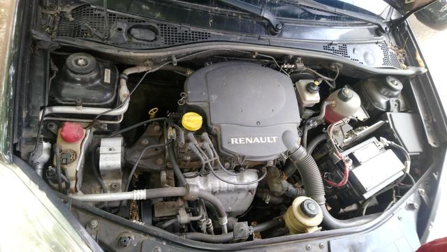 Renault Sandero - Foto 4
