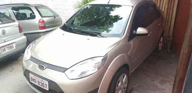 Fiesta sedan 1.6 flex ano 14 - Foto 7