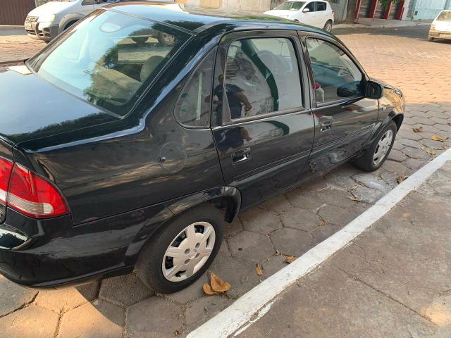Vendo Corsa Sedan Classic 1.0 LS - Foto 2